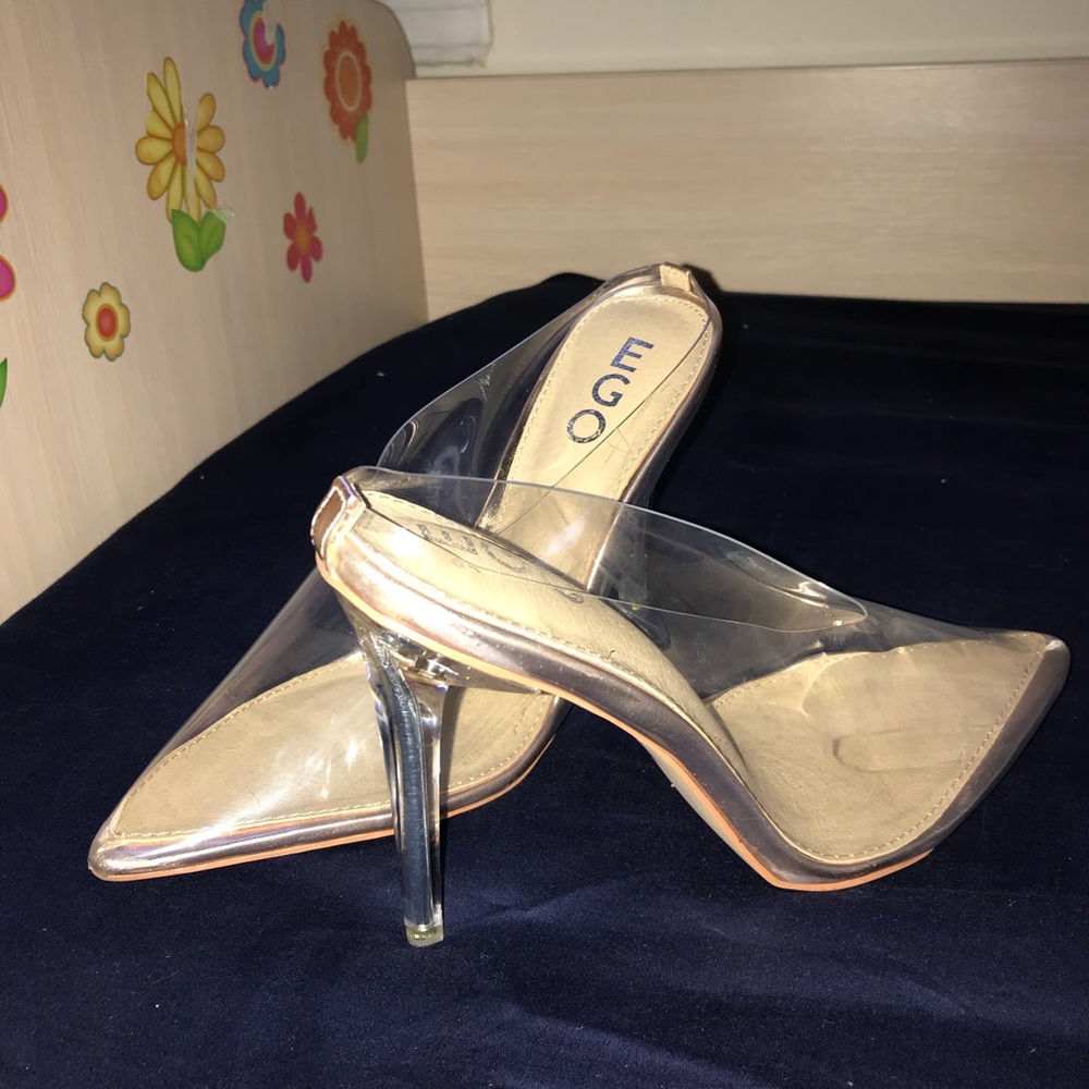 Clear ( methyl methacrylate )slip on heels